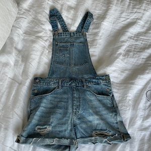 H&M Denim Overalls (NEVER WORN)